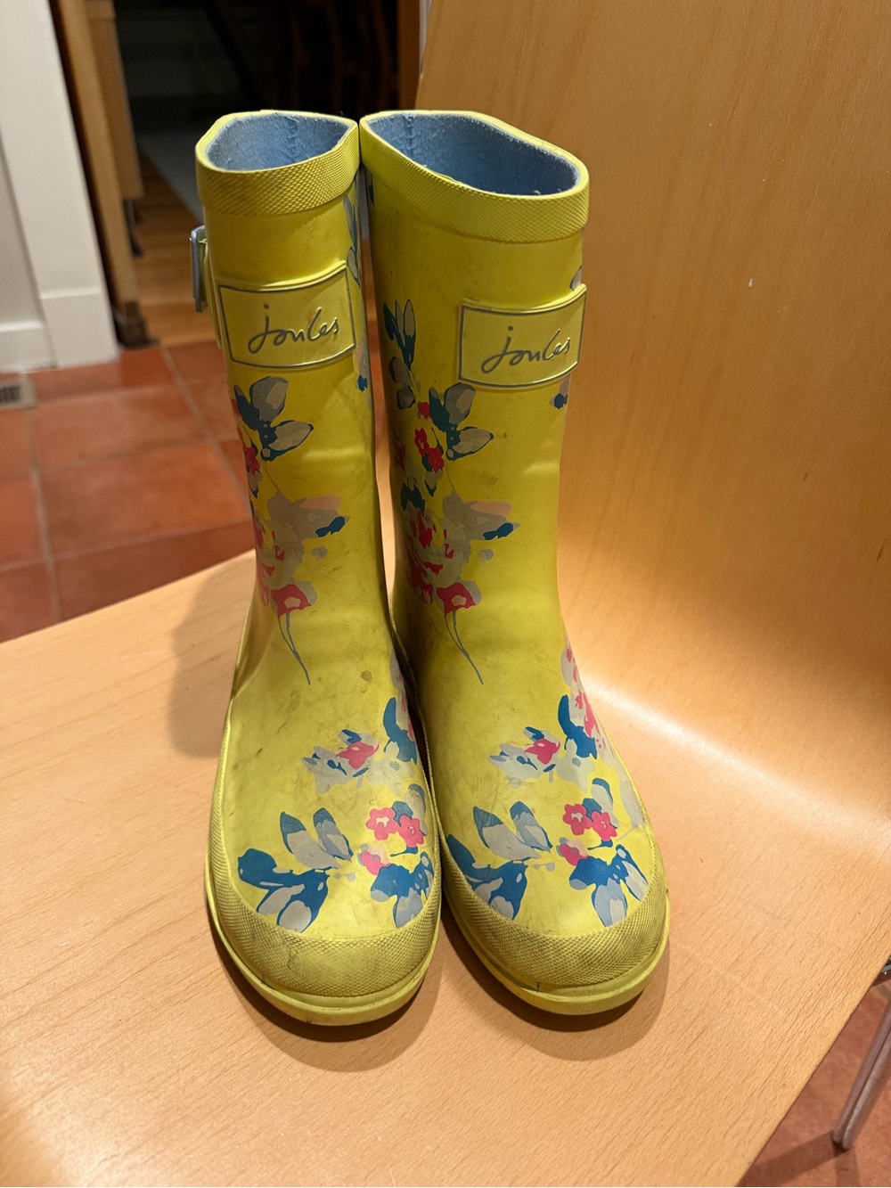 Joules Yellow Floral Rain Boots - US size 3